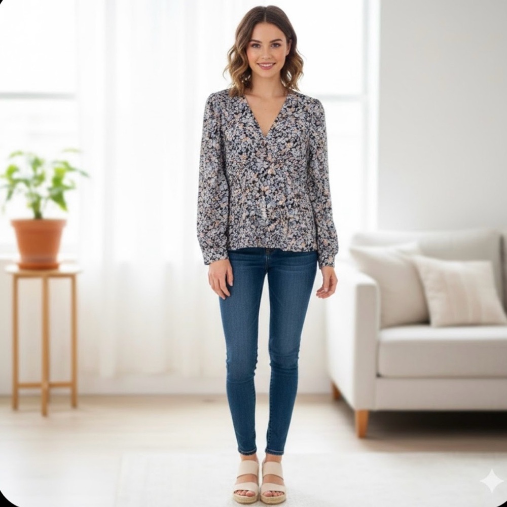 SHEIN | Floral Patterned Top